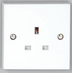 1 gang 13A Unswitched Socket - White